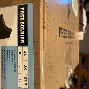 Free Soldier combat boots size 8